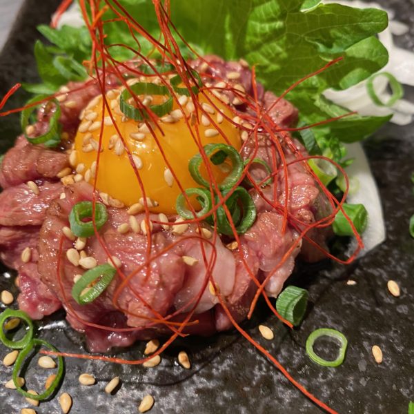 日本酒と生牡蠣　赤坂ソネマリ